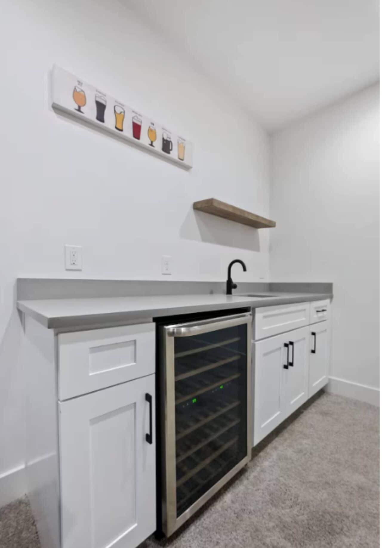 Casa de lujo, para no fumadores, aire acondicionado | Cocina privada | Cafetera de espresso, cafetera y tetera y refrigerador con congelador 