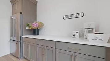 Casa superluxo, para não fumantes, aceita animais de estimação | Cozinha privada | Máquina de café expresso, cafeteira/chaleira, geladeira grande
