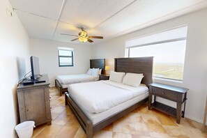 3 bedrooms, free WiFi, bed sheets
