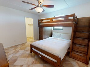 3 chambres, Wi-Fi gratuit, draps fournis