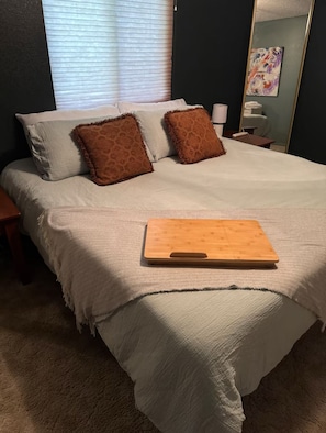 2 bedrooms, bed sheets
