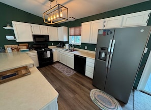 Microwave, oven, stovetop, dishwasher