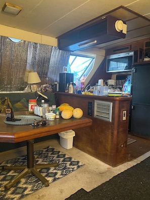 Microwave, oven, stovetop