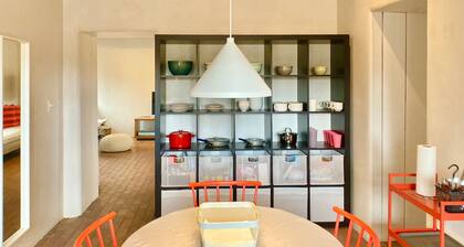 Casa Terrone: Walk Along the Acequia