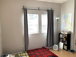 1 chambre, fer et planche à repasser, Wi-Fi, draps fournis