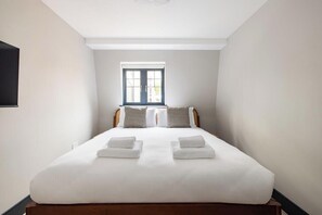 4 chambres, fer et planche à repasser, accès Internet, draps fournis