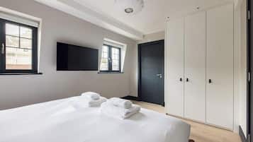 4 Schlafzimmer, Bügeleisen/Bügelbrett, Internetzugang, Bettwäsche