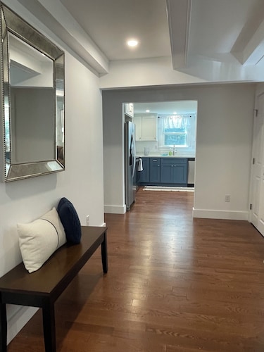 3-Bedroom House in Gorgeous Brewster