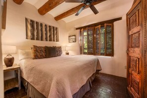 1 bedroom, desk, iron/ironing board, WiFi