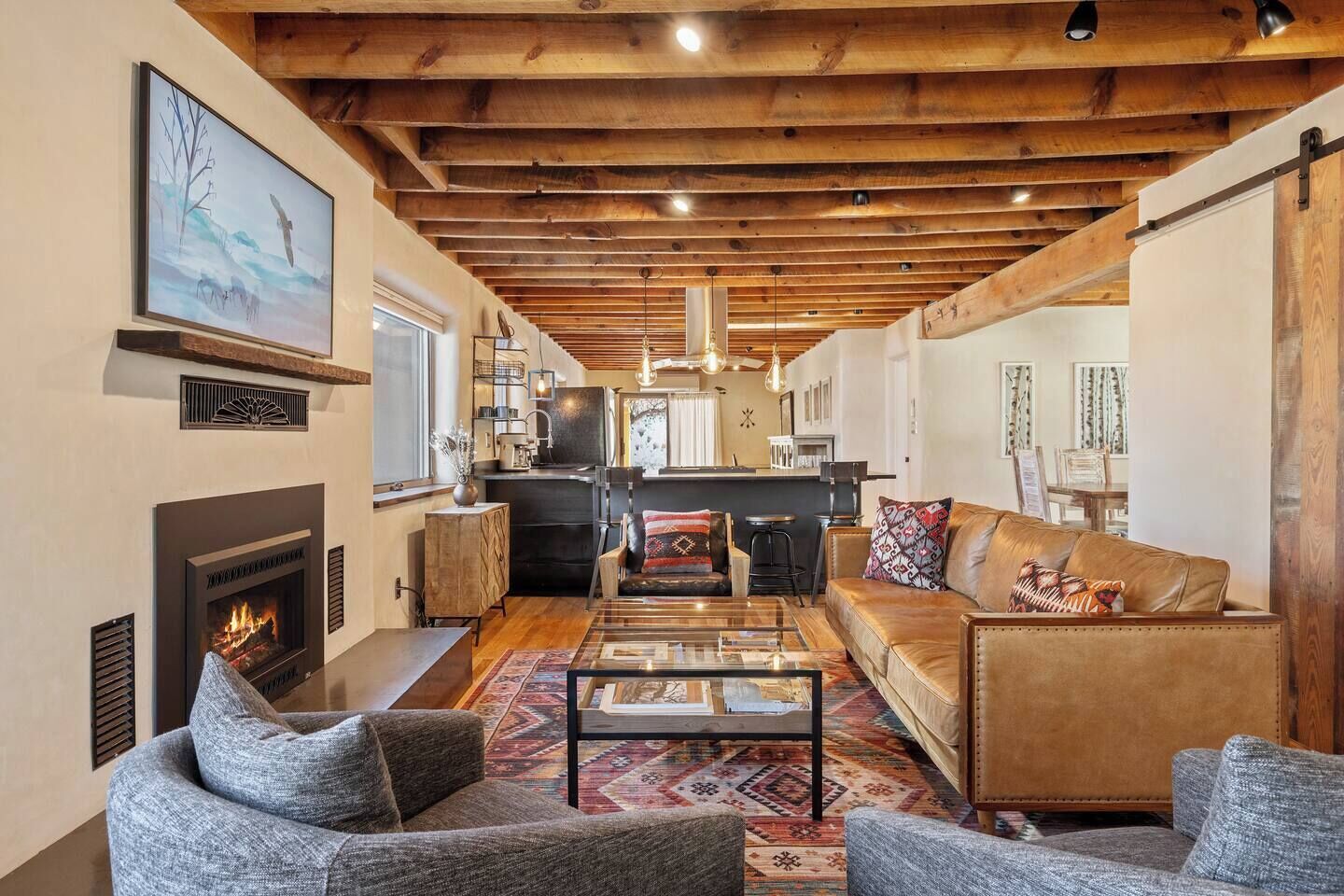 TV, fireplace, offices