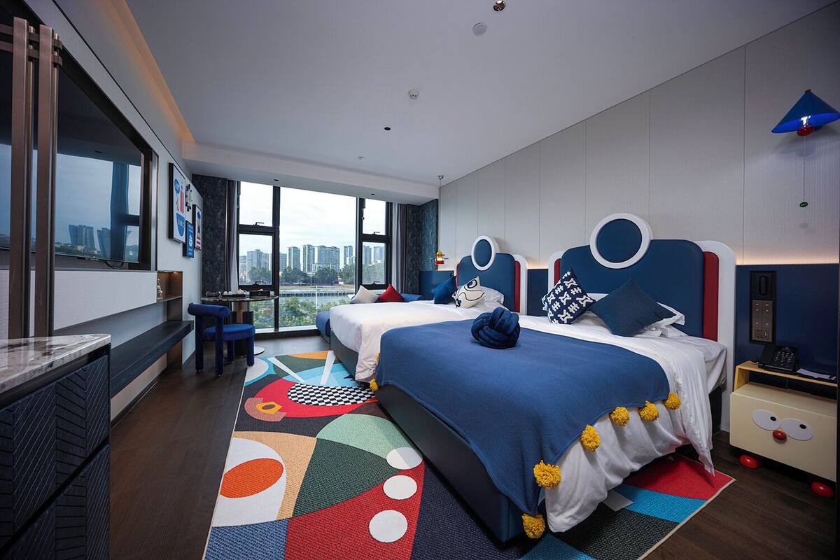 Quarto duplo família, vista para o canal | Vista do quarto