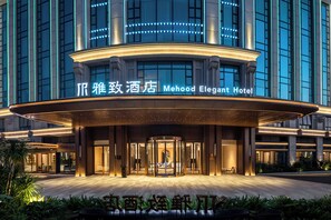 숙박 시설 정면