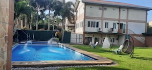 Family Quadruple Room | Desk, iron/ironing board, free WiFi