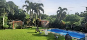 Piscine extérieure