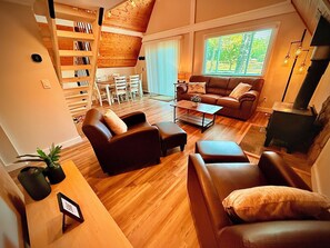 Smart-TV, bøker og PC-skjermer