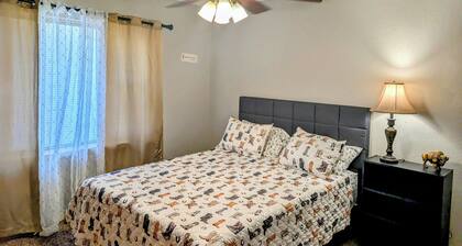 Western themed 5 bedrooms 2 full baths. Walking distance to Iowa State Fair