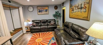 5 bedrooms 2 baths walking distance to State Fair