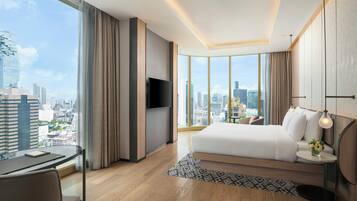 Egyptian cotton sheets, premium bedding, free minibar, in-room safe