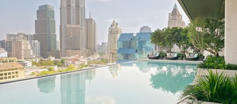 Grand Nikko Bangkok Sathorn