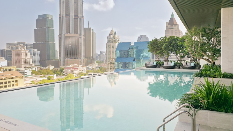 Grand Nikko Bangkok Sathorn