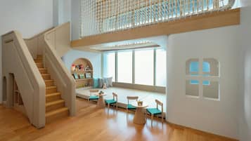 Children’s play area – indoor