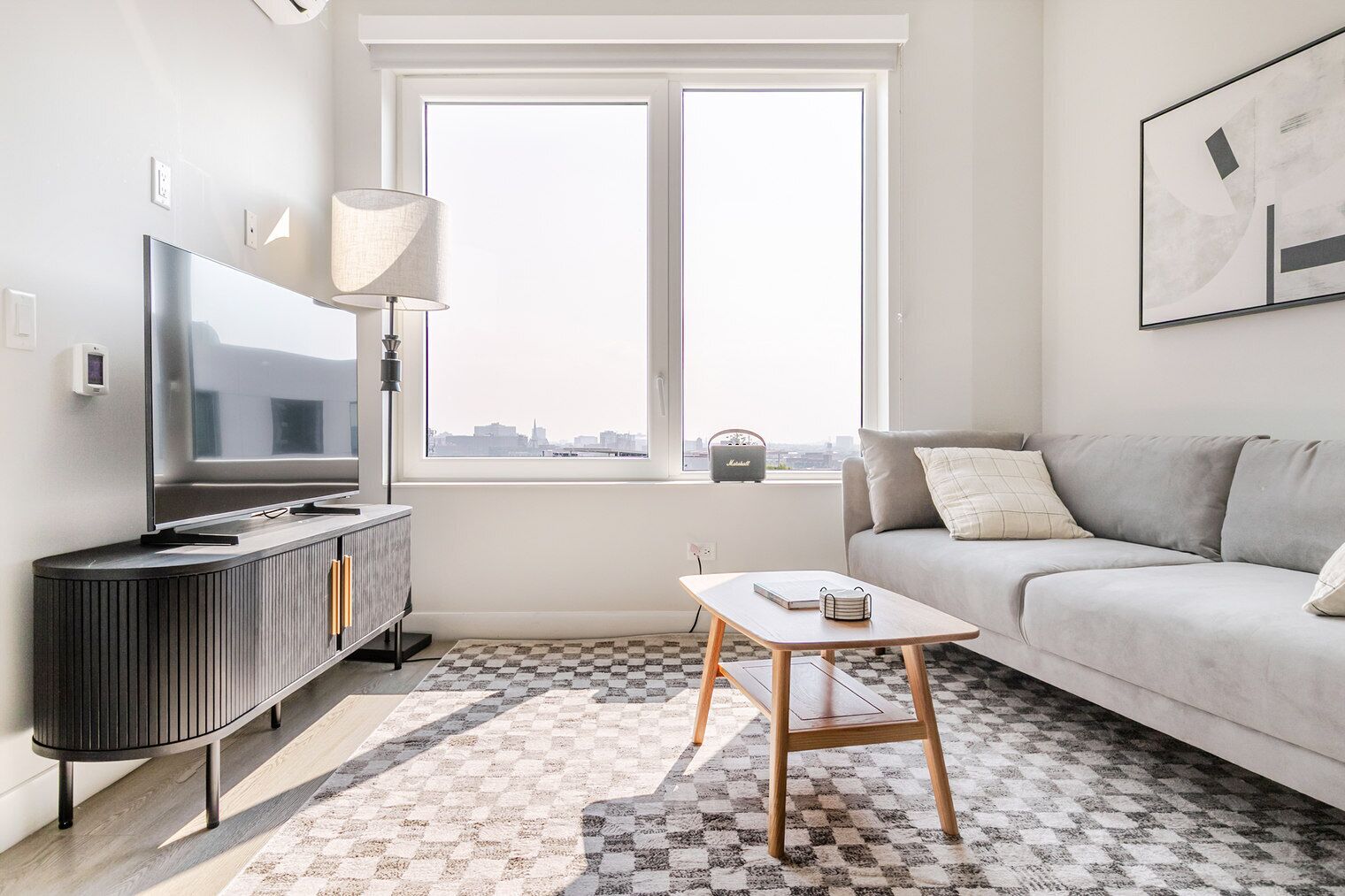 Télévision, chaîne hi-fi