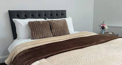 Edenderry Luxury Apartment Retreat
