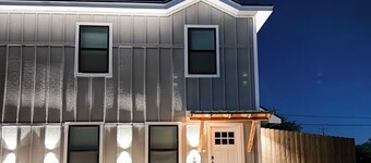 Lovely 3-bedroom house with AC in San Angelo: River's West Texas Escape