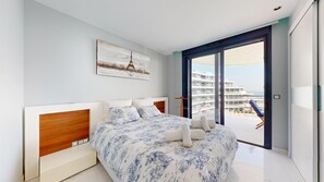 3 bedrooms, iron/ironing board, travel cot, WiFi