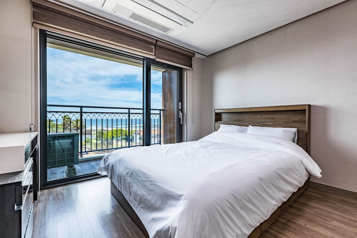 Standard Double Room, Non Smoking, Sea View | Free WiFi