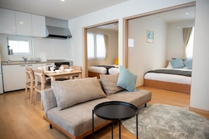 Flat-screen TV - TKD HOUSE FURANO 2 (Furano)