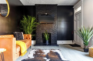 Casa Serena | Living area | 55-inch Smart TV with digital channels, Netflix, Hulu