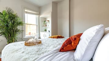 Egyptian cotton sheets, premium bedding, memory foam beds, free minibar