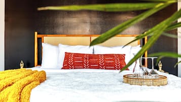 Casa Serena | Egyptian cotton sheets, premium bedding, memory foam beds, free minibar