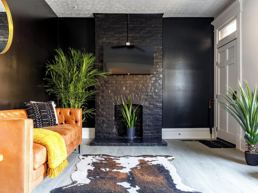 Casa família, 4 quartos, aceita animais de estimação | Área de estar | Smart TV 55 polegadas com canais digitais, Netflix, Hulu