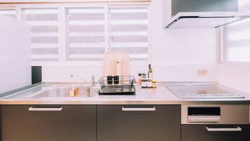 Rumah | Dapur pribadi | Lemari pembeku dan tisu