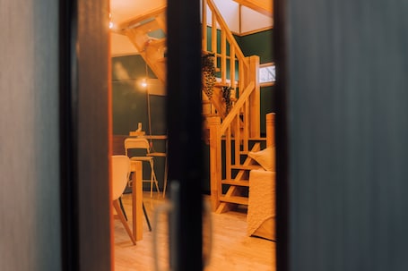 House | Iron/ironing board, free WiFi, bed sheets. 3BD Yuzawa Onsen Lodge - House B