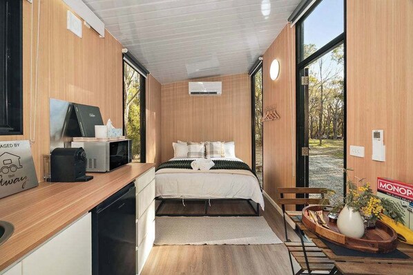 1 habitación y ropa de cama 
