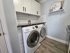 Interior - Updated Waterfront Condo, Pool + Pier, 10 Min to Beach & Downtown St. Pete (St. Petersburg)
