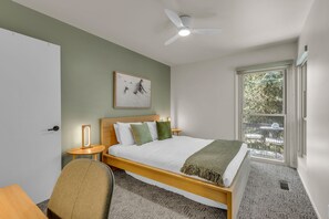 2 chambres, bureau, Wi-Fi, draps fournis