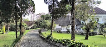 Villa Narendra Yogyakarta