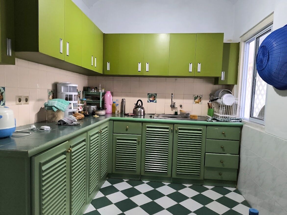 Basic Villa | Shared kitchen | Fridge, cookware/dishes/utensils