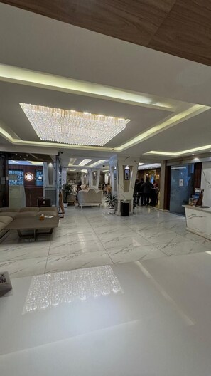 Reception - Maharaja The Royal Hotel & Casino (Pokhara)