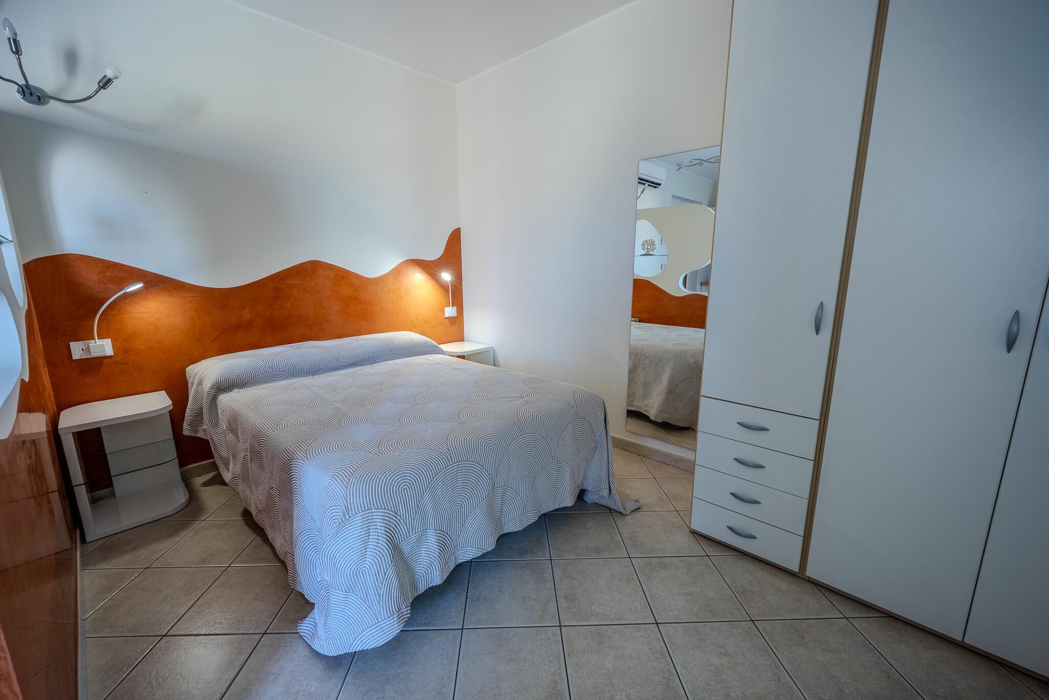 1 camera, ferro/asse da stiro, Wi-Fi, lenzuola