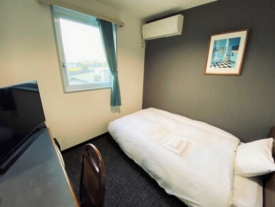 Smoking Single room 2 meals breakfastdinner / Hachinohe Aomori