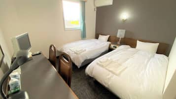1 bedroom, desk, free WiFi, bed sheets