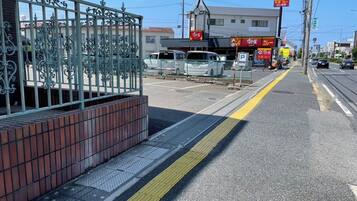 住宿地面