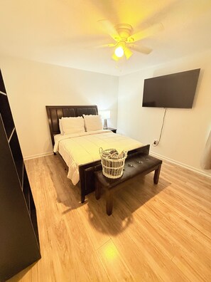 4 chambres, bureau, fer et planche à repasser, Wi-Fi