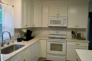 Microwave, oven, stovetop, dishwasher