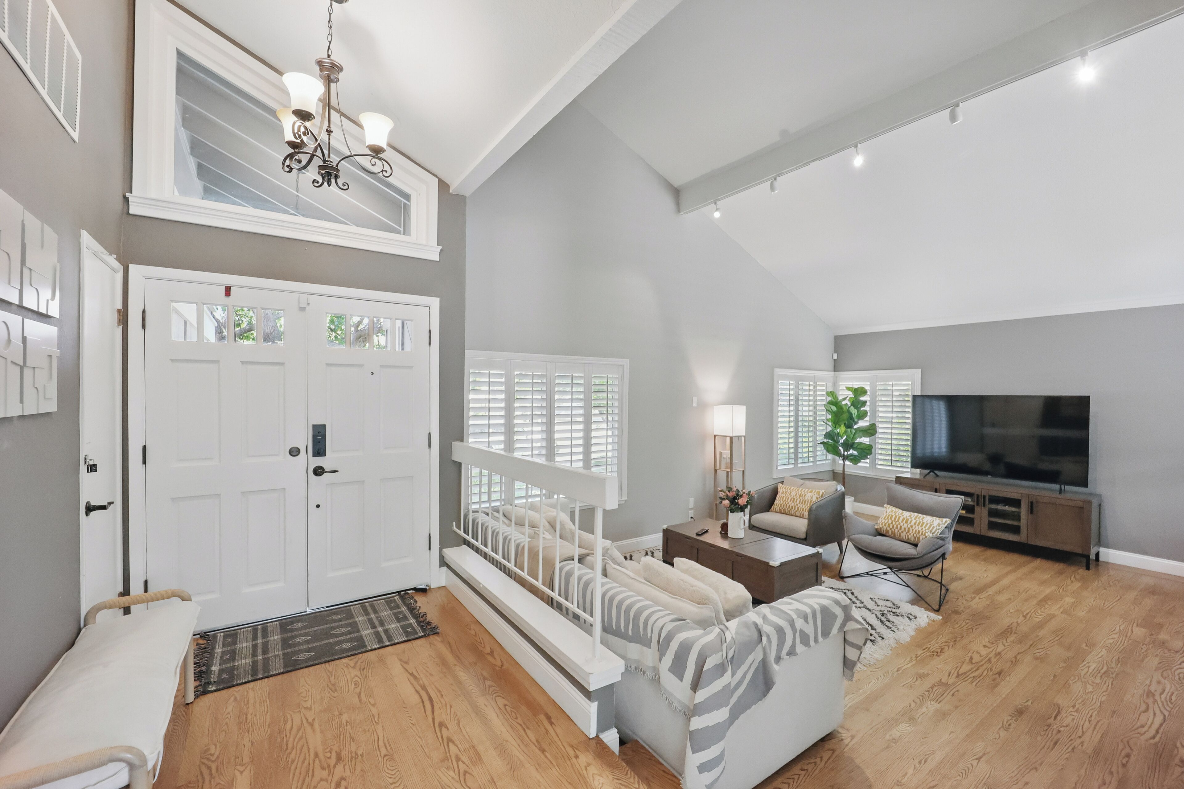 Una Smart TV, libros